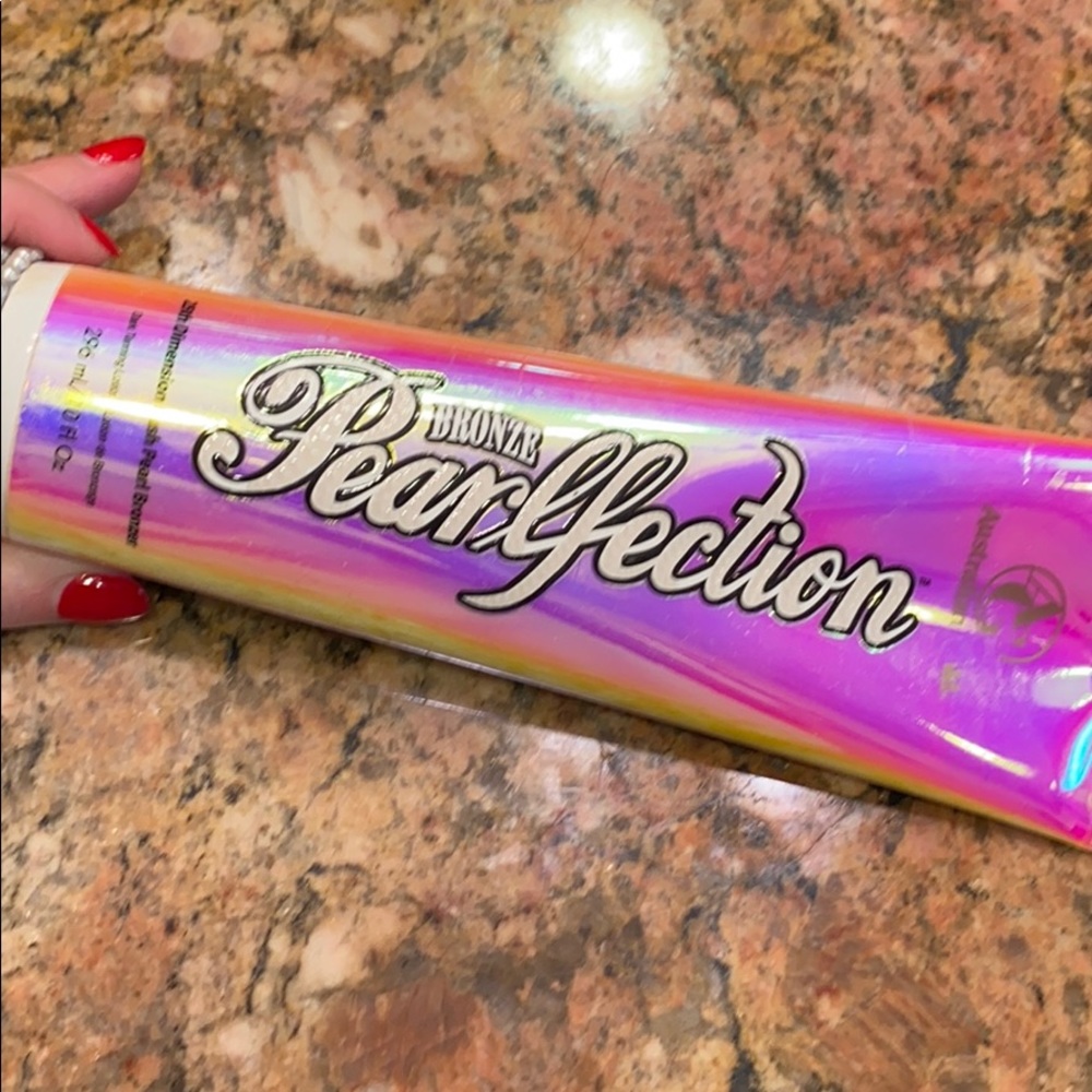 Australian Gold bronze tanner